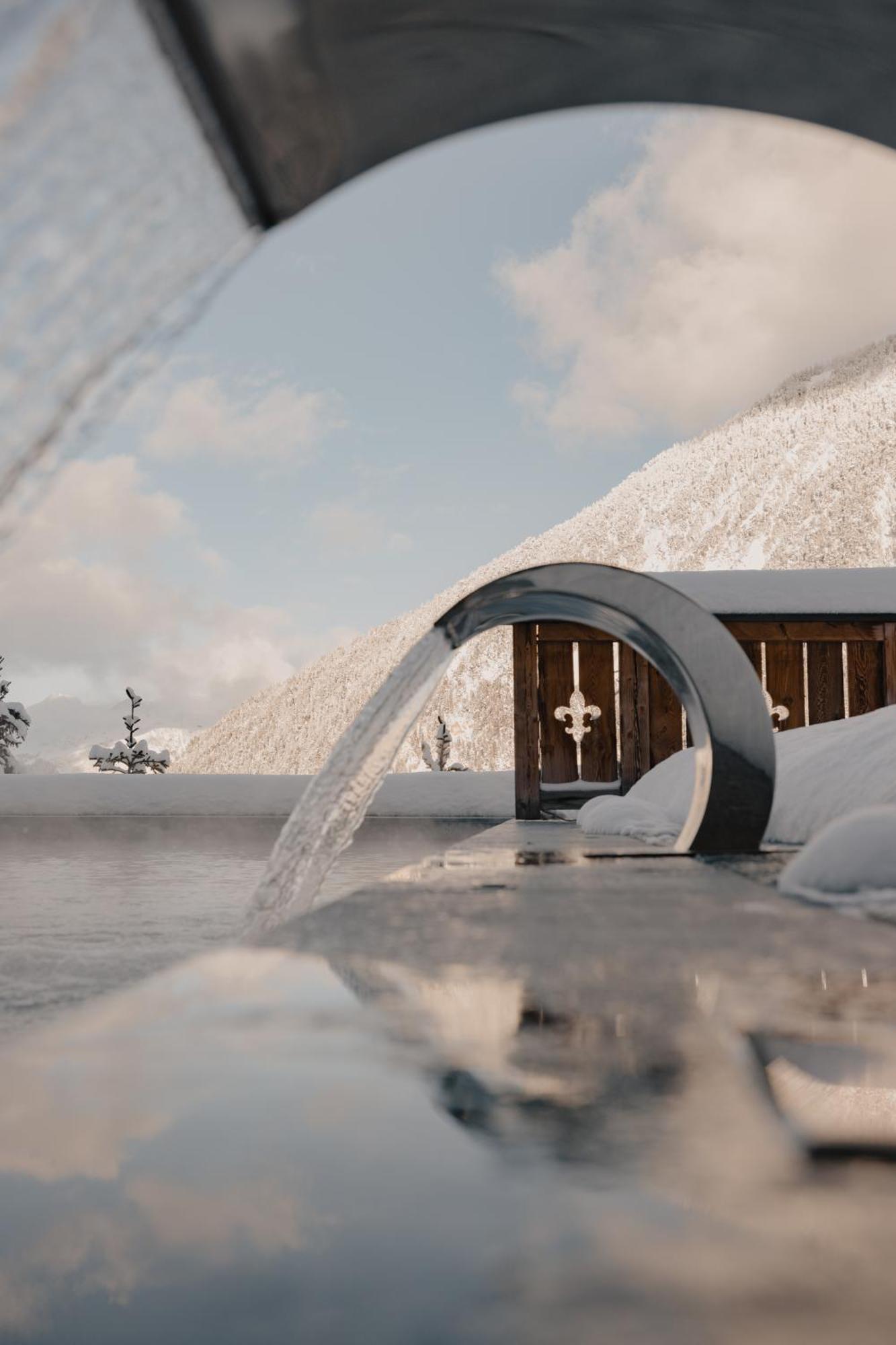 Ultima Hotel Courchevel Zewnętrze zdjęcie